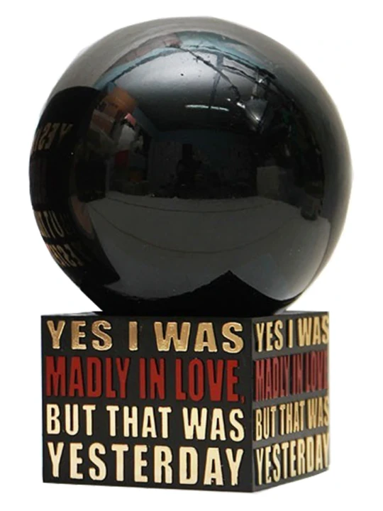 KILIAN KOL MADLY IN LOVE