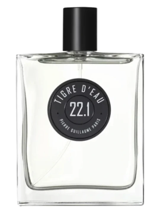 PIERRE GUILLAUME 22 1 TIGRE D EAU